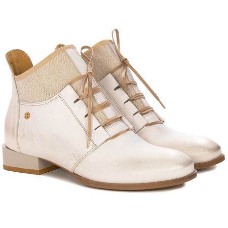 Maciejka Light Beige Lace-up Boots
