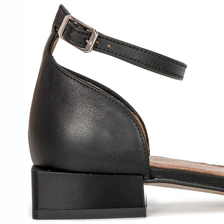 Maciejka 04618-21/00-5 Black+Pink Shine Sandals
