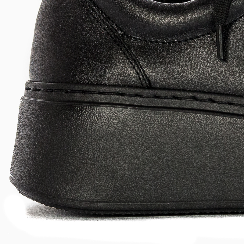 Maciejka Czarne Skórzane Sneakersy Damskie na Grubej Platformie Sznurowane 06191-01/00-8