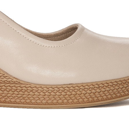 Filippo Women's shoes on a wedge Beige