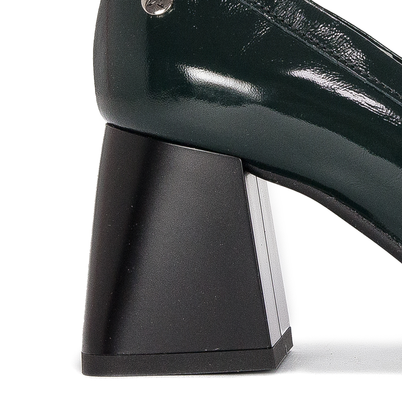 Maciejka 05672-09/00-1 Green Pumps