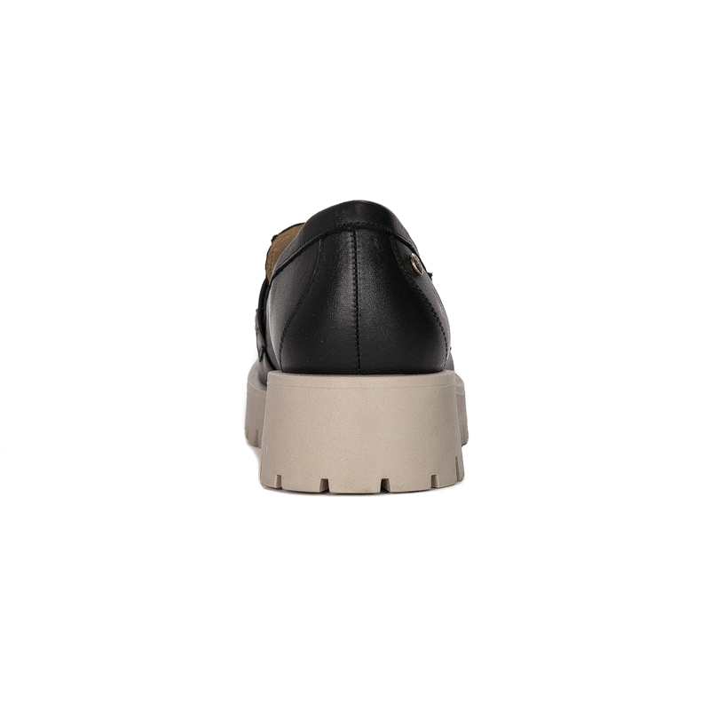 Maciejka Leather Chunky Loafers With Tassels Black 05497-01-00-5
