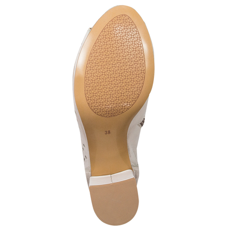 Maciejka Beige Boots Shoes