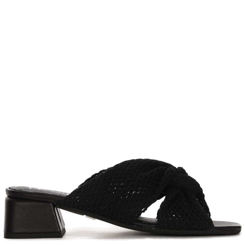 Maciejka Women's flip-flops Black