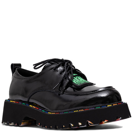 Artiker Women's Leather Patent Black Shoes