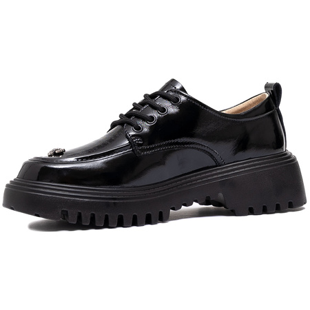 Artiker Women's Leather Patent Black Shoes