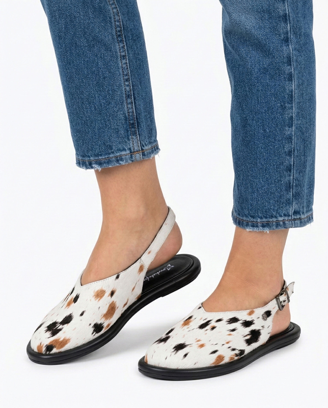 Maciejka Leather Low Shoes Animal Print Open Heel Beige Black K7513-22/00-1