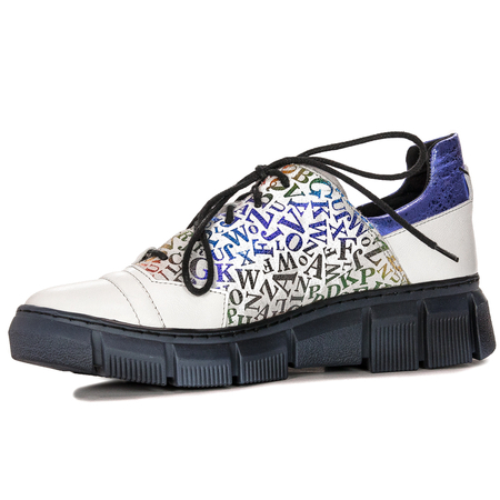 Maciejka Women's White Flat Shoes
