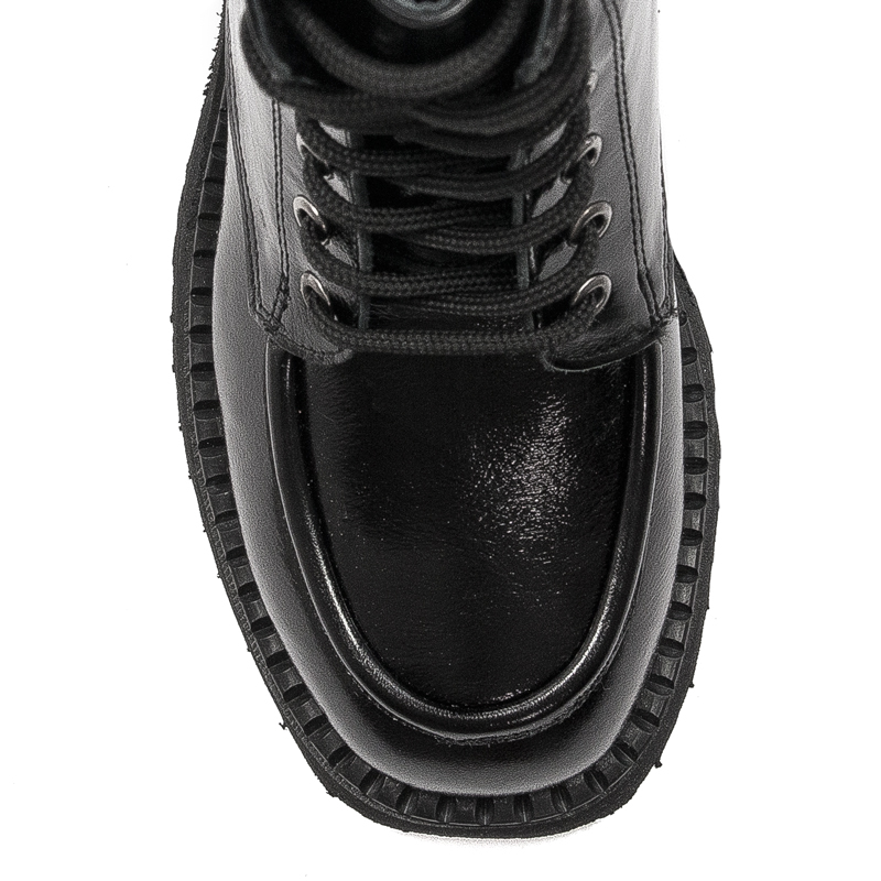 Boccato Women's leather ankle boots on a black post