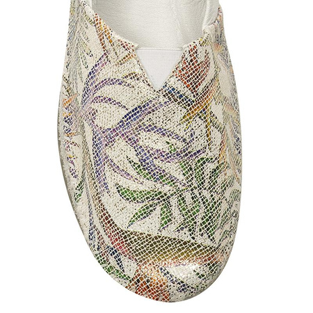 Maciejka 01930-43-00-0 Flowers White Flat Shoes
