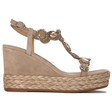 Alma En Pena Beige Sandals V23510