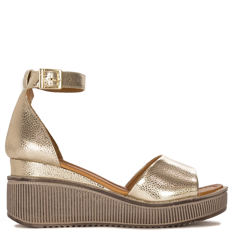 Boccato Gold Leather Wedge Sandals Elegant Textured 050-1798-R018