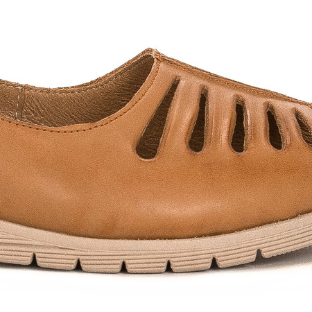 Maciejka 04499-29/00-1 Red Flat Shoes