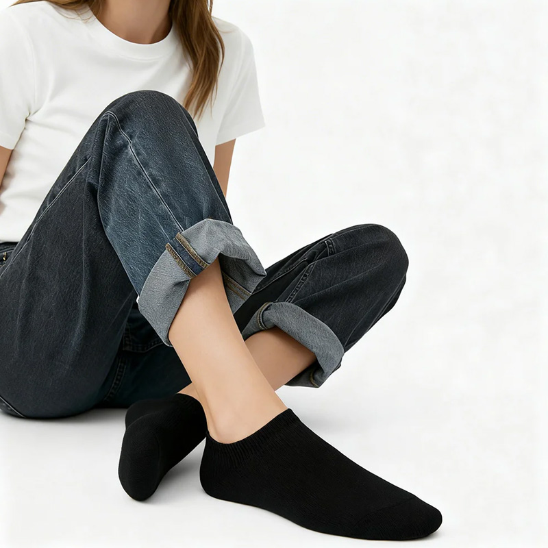 Filippo Bamboo Socks 3-Pack Women's No-Show Socks Black SD-SO02-BK
