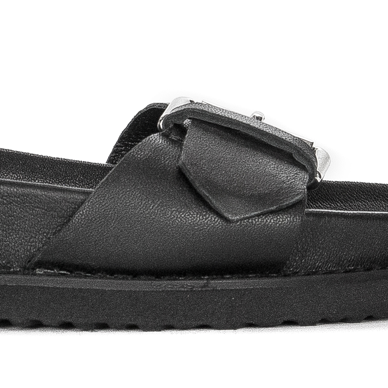 Inuovo Black Women's Leather Sandals
