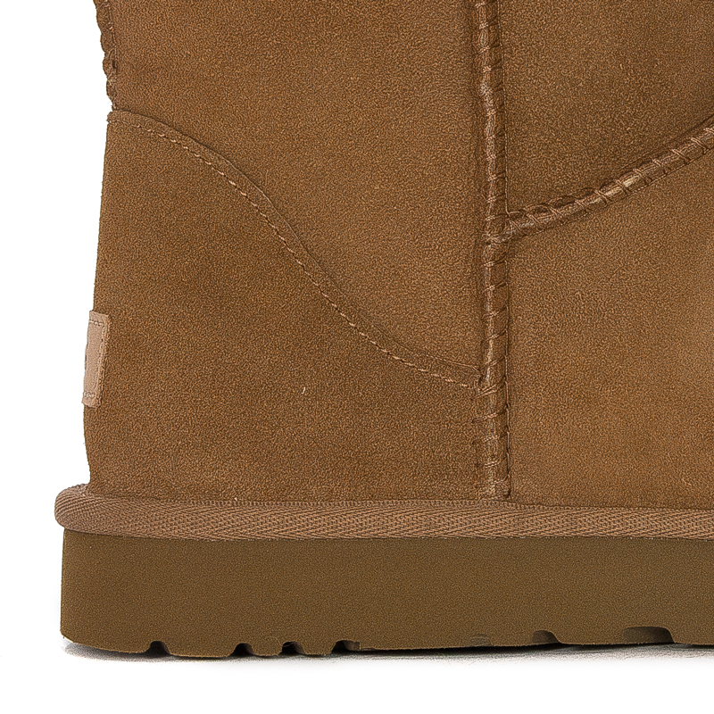W Classic Short II Chestnut UGG 1016223-CHE