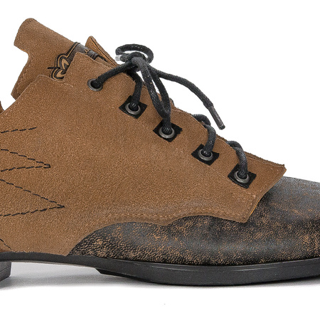 Maciejka Brown Lace-up Boots
