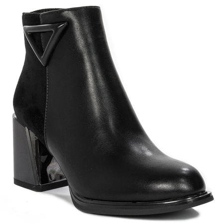 S.Barski Women's Black warmed boots