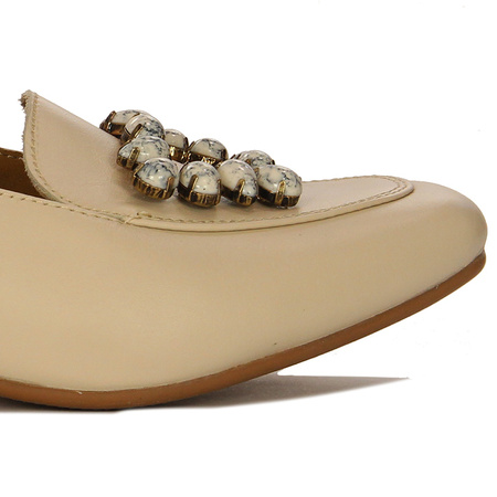 Maciejka Women's Light Beige Pumps