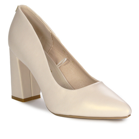 Sergio Leone Beige Pearl Pumps