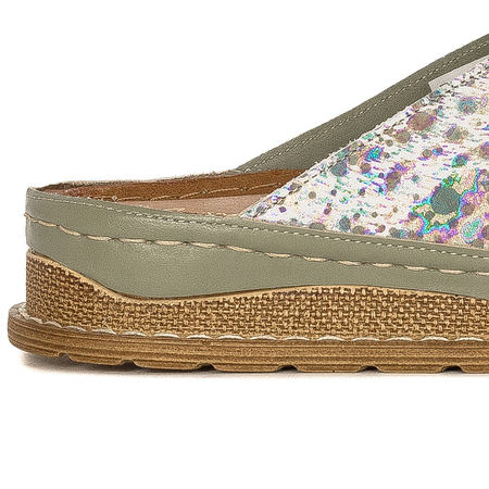 Maciejka Pistachio Women's Slides