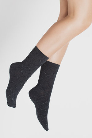 Steven Comet 066 Graphite Socks with Silver Thread