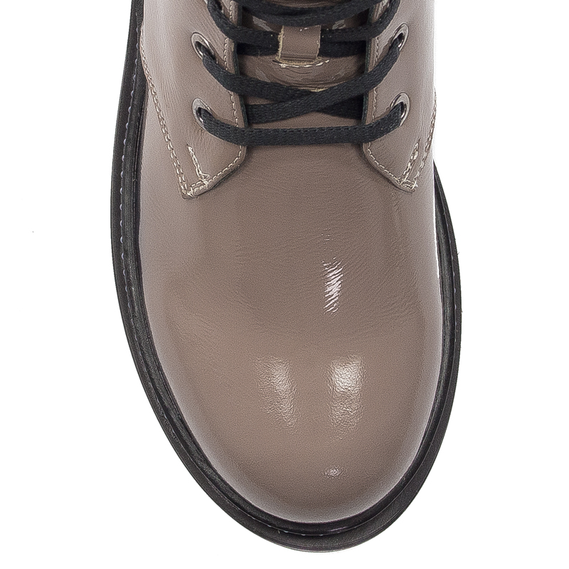 Venezia Women's Beige patent leather boots