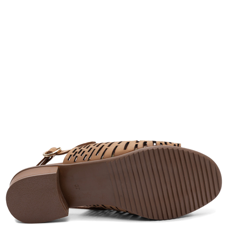 Maciejka Leather Openwork Sandals Beige E7392-04/00-1