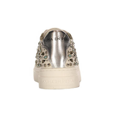 Alma En Pena Women's Half Shoes White