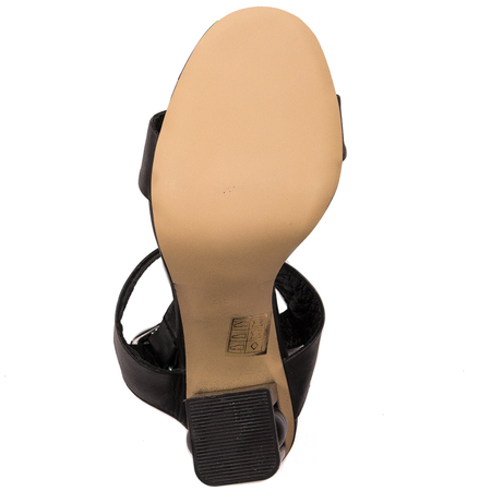 Venezia Esti Black Sandals
