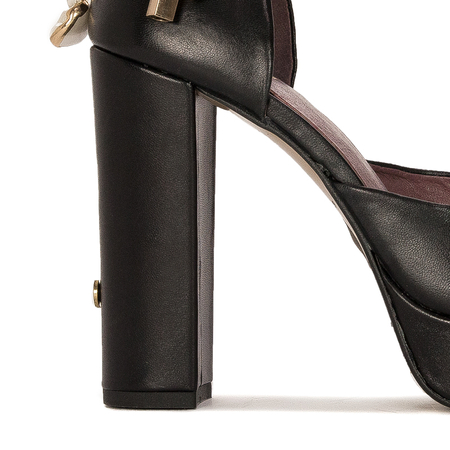 Opra Verona Black