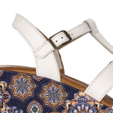 Maciejka Women's White Sandals