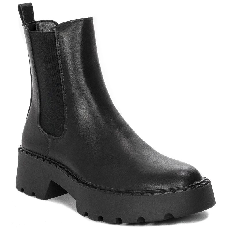 Boots Sergio Leone insulated on the Black platform