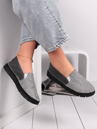 Maciejka Ash Low Shoes