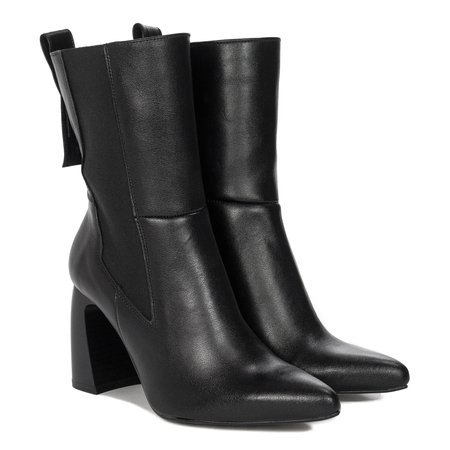 Opra Zahia Black Boots