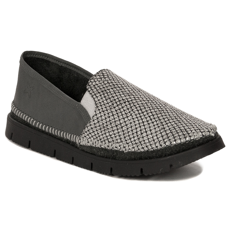 Maciejka Ash Low Shoes
