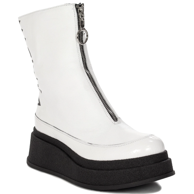 Maciejka Women's White Boots
