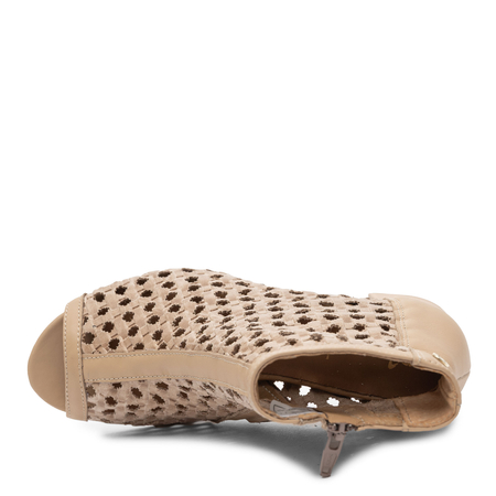 Maciejka Leather Openwork Ankle Boots On Block Heel With Peep Toe Beige 07412-04/00-1