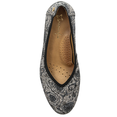 Maciejka Leather Patterned Block Heel Pumps Black 04802-44/00-1