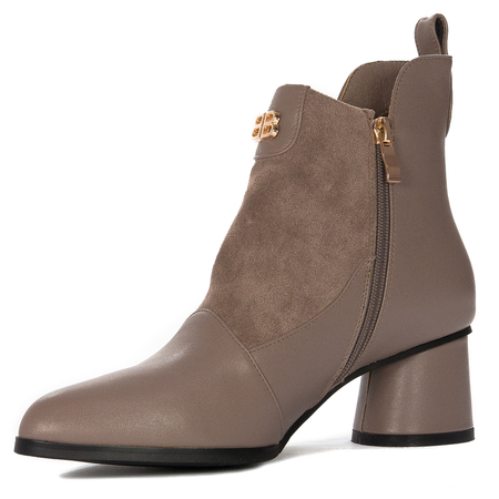 S.Barski Women's boots ankle boots beige