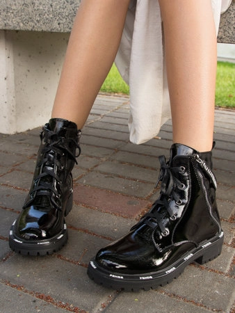 Artiker 49C0319 Black Boots