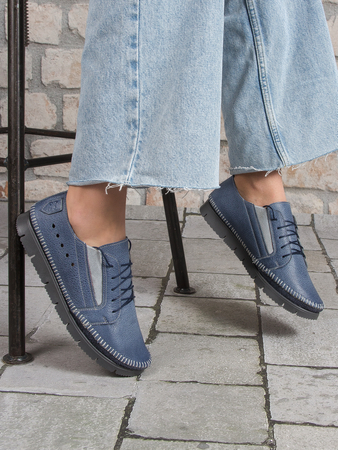 Maciejka 5874-17/00-1 Navy Blue Leather Low Shoes