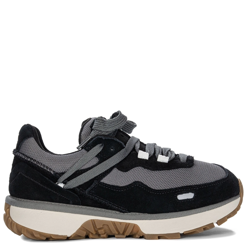 UGG W Retrofi Low Black 1167491 BLK