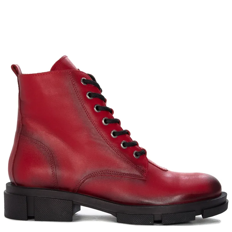 Artiker Women's Red warmed leather boots