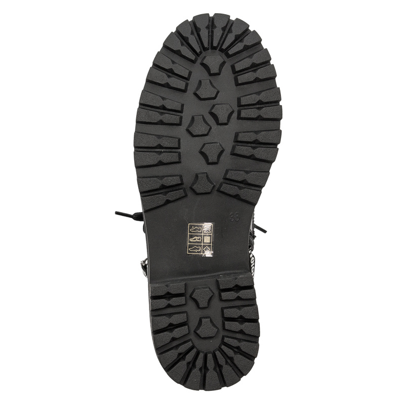 Botki Artiker 49C0319 lakierowane ocieplane Czarne