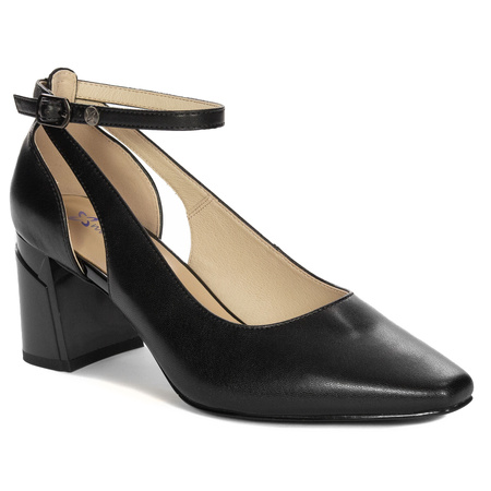 Maciejka Black Pumps