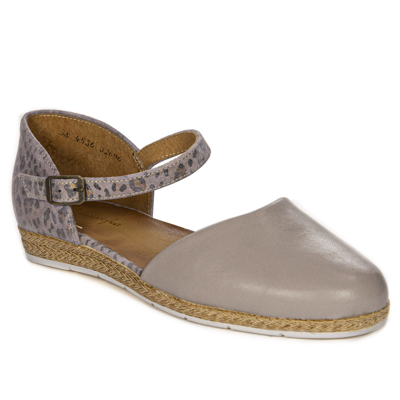 Maciejka Comfortable Leather Women's Shoes With Strap Violet 4536S-05/00-5