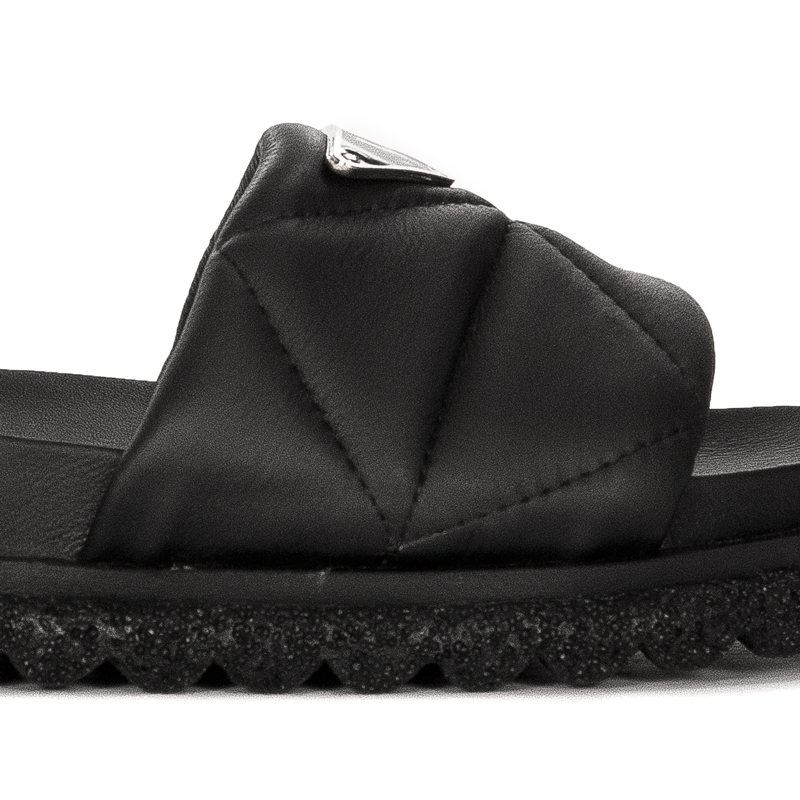 Venezia Eri Black platform slides