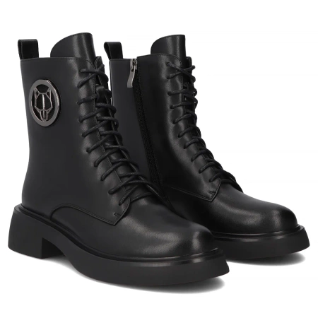 Filippo DBT6408 Skórzane botki damskie workery czarne z ozdobą