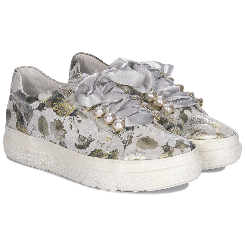 Maciejka Leather Floral Platform Sneakers in Ash Grey N6482-38/00-1